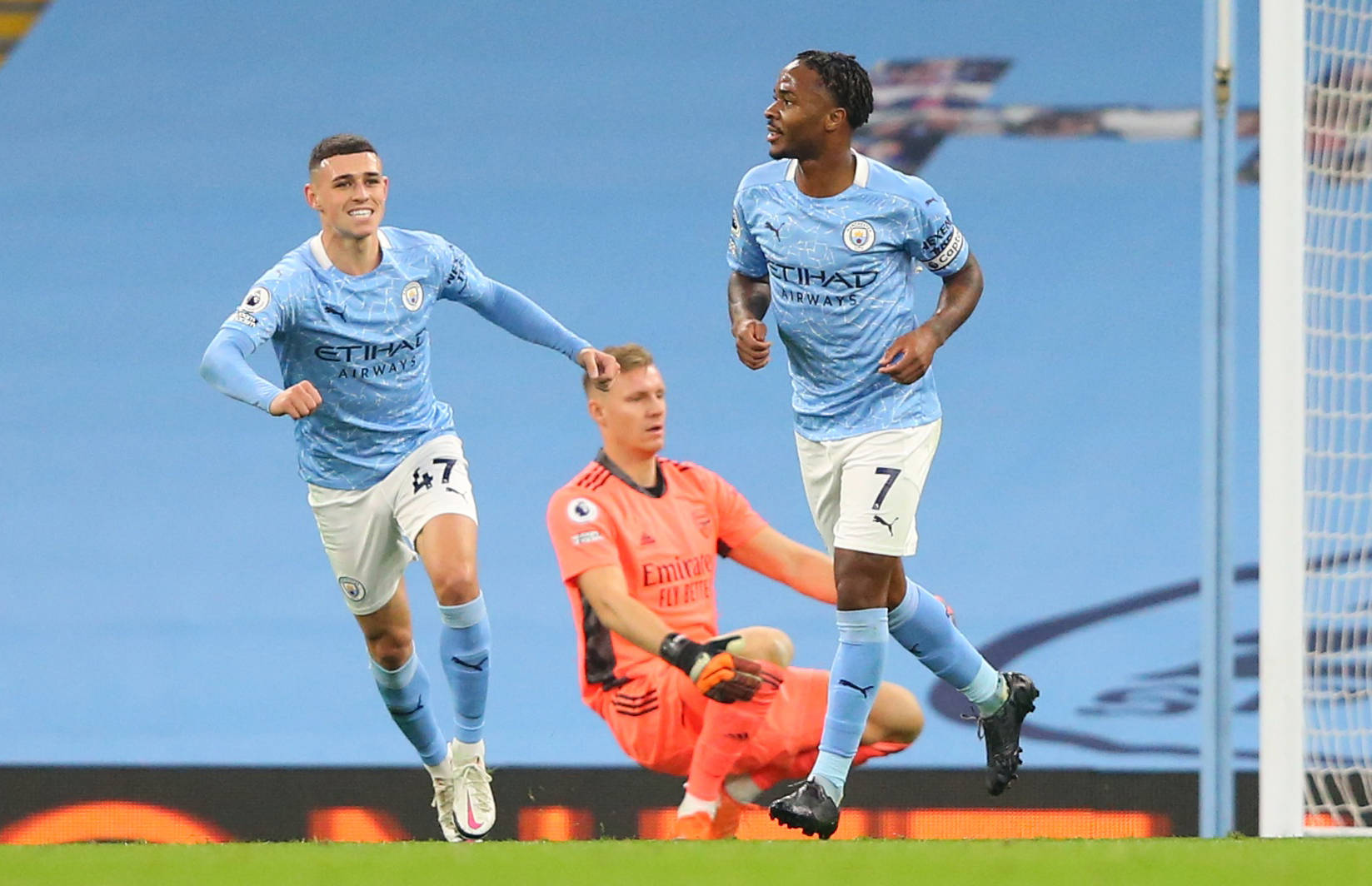 中国U-17国家男子足球队迎来海外拉练第一堂训练课.